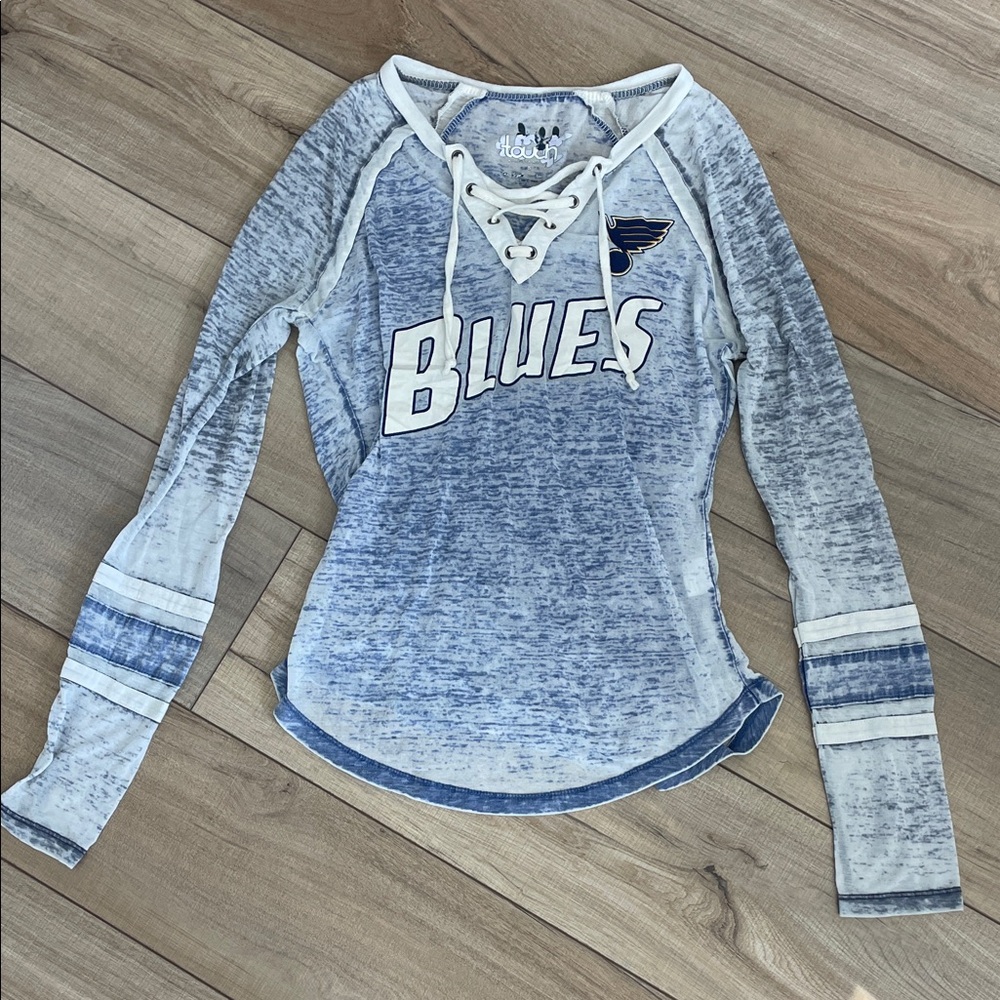 Touch by Alissa Milano St. Louis Blues Lace-Up Long Sleeve Tee